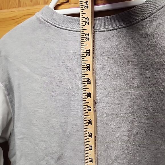 Vtg Tom And Jerry Red White GrayCrew Neck Long Sleeve Pullover Sweatshirt Medium - Picture 8 of 8